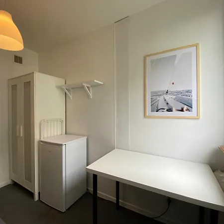 Hostello Airport Strzegomska - W Pelni Wyposazone Ostello Breslavia