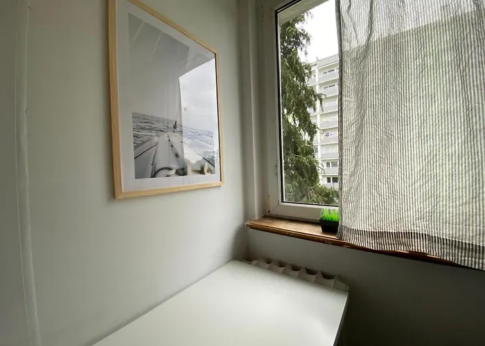 Hostello Airport Strzegomska - W Pelni Wyposazone Vandrarhem